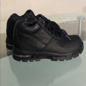Nike ACG unisex boots